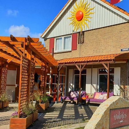 Hotel Dolores Ameland Nes  Exterior photo